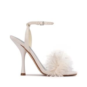 Nine West Milano Heeled Sandals
7 / M / Ivory Satin